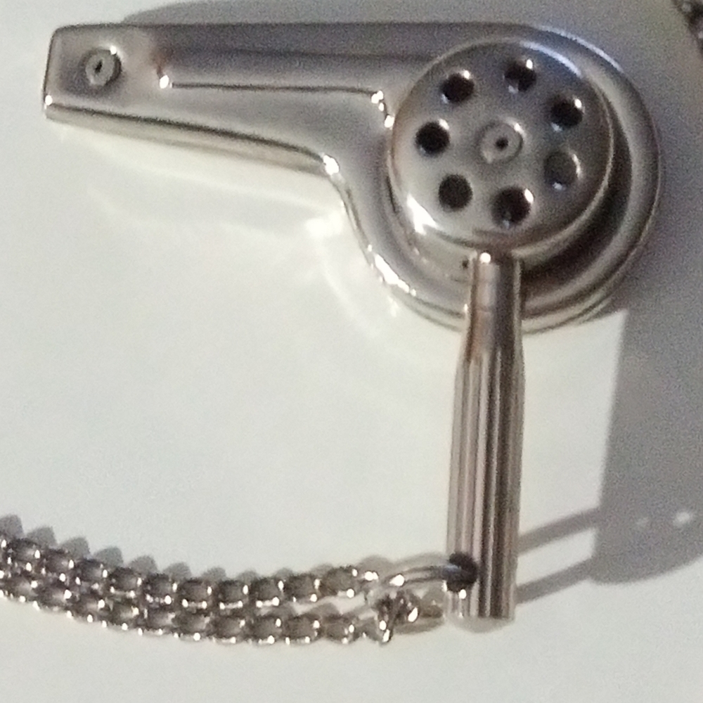 🌈2  Hairdryer 💇‍♀️  silver charm 📿necklaces 📿